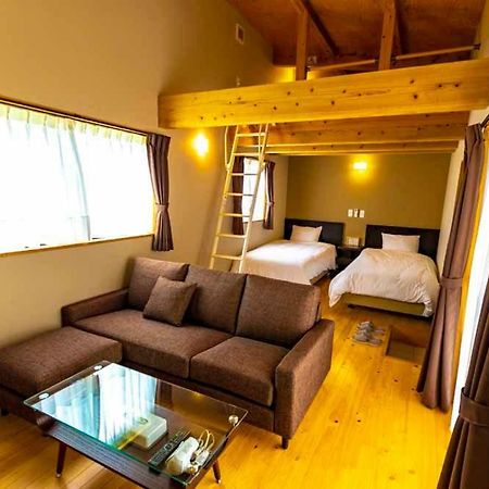 Beach Resort Hotel Kalakaua Onna Dış mekan fotoğraf