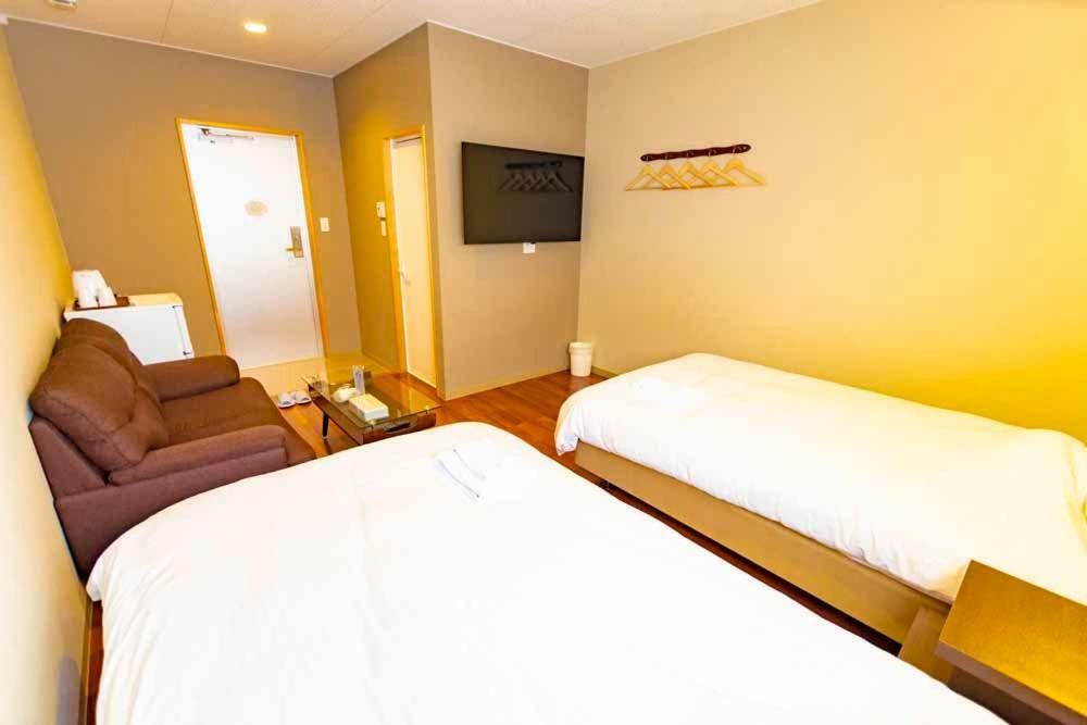 Beach Resort Hotel Kalakaua Onna Dış mekan fotoğraf