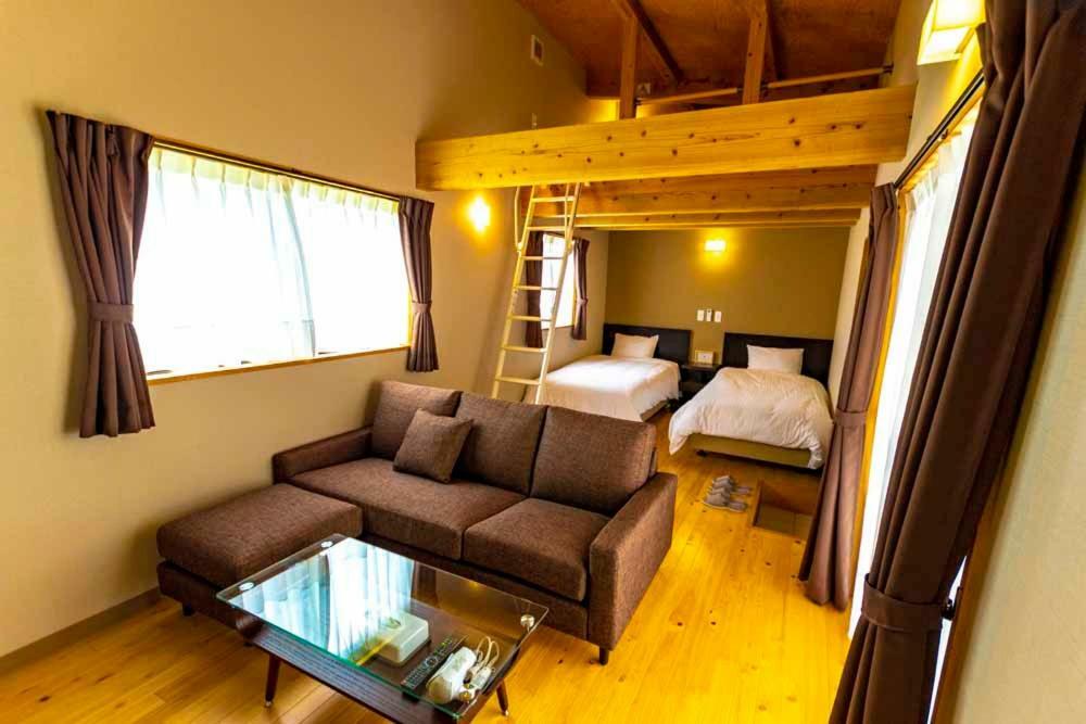 Beach Resort Hotel Kalakaua Onna Dış mekan fotoğraf